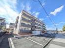 モナムール岩田の外観