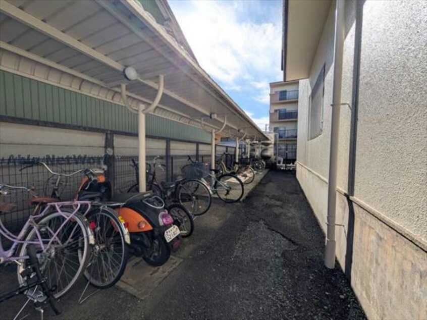  モナムール岩田