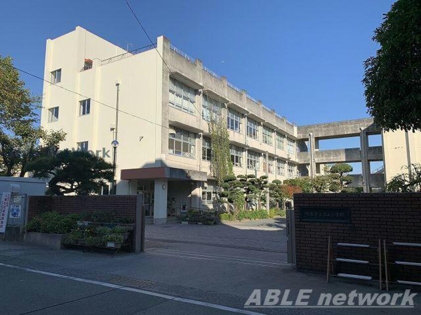 熊本市立帯山小学校(小学校)まで1530m アメニティハイツ（帯山）