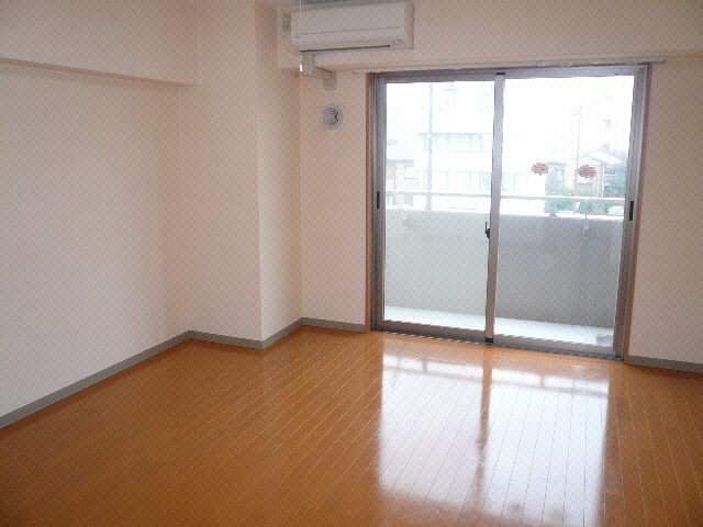 別室参考写真 VALIS