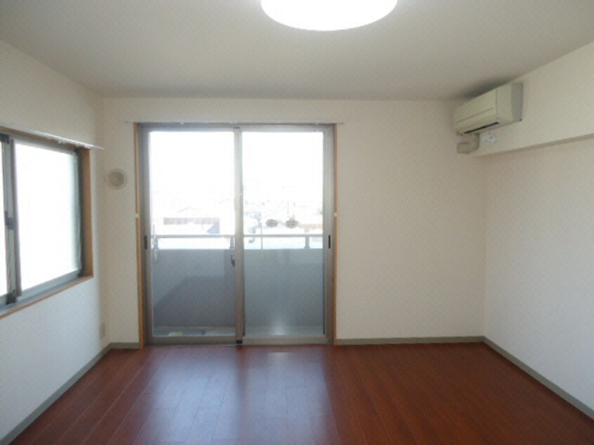 別部屋参考写真 VALIS