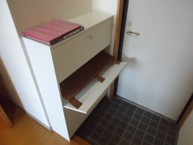  VALIS