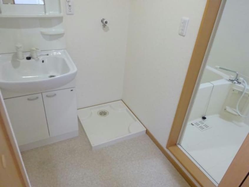  アドラブール文京町