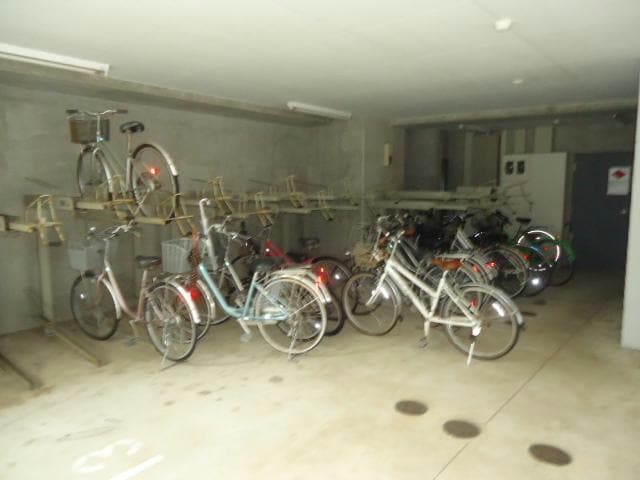  レジュイール東中通