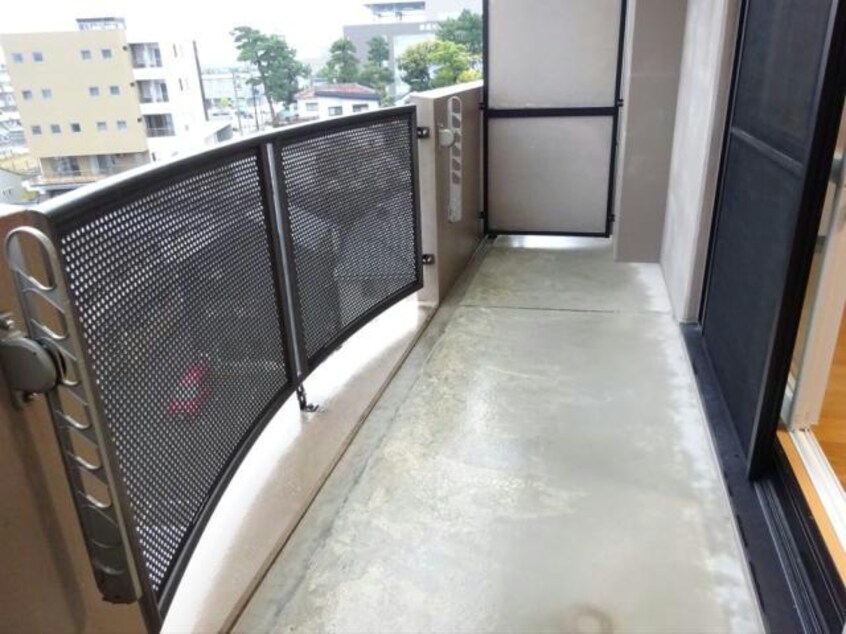  レジュイール東中通