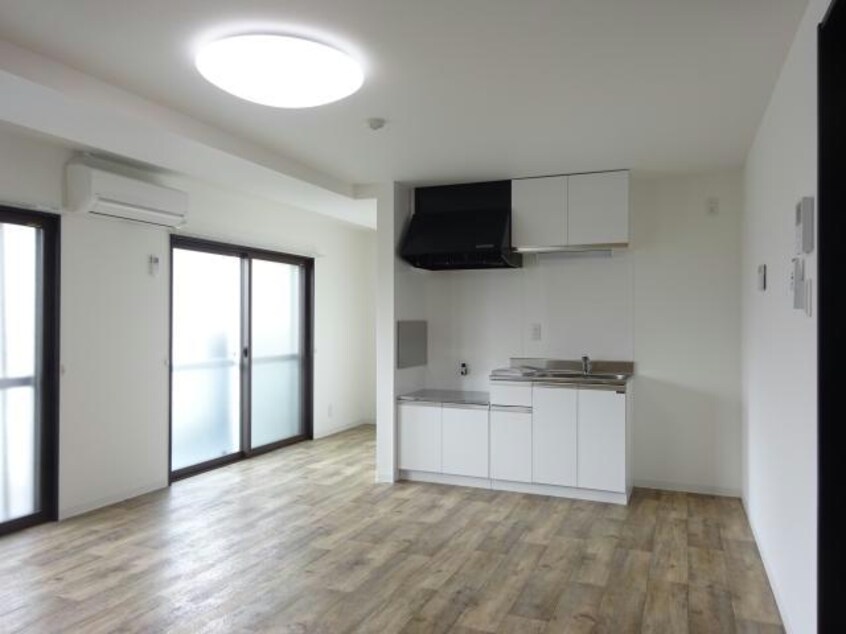 別部屋参考写真 越後線/関屋駅 徒歩5分 3階 築52年