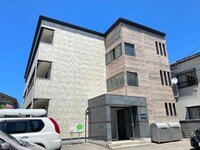 ヴィアエコール