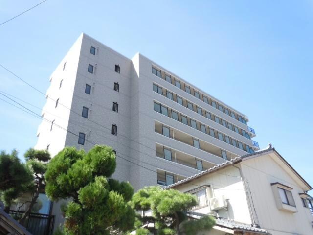  ロイヤル上大川前