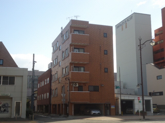  第７ロイヤル礎