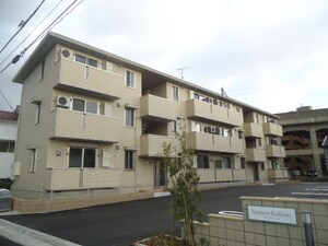 メゾンラフィーネ