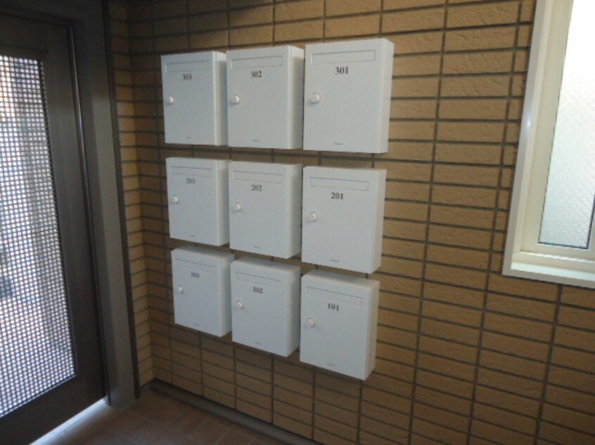  アーバン上大川前