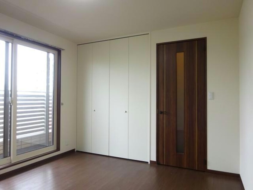  アーバン上大川前