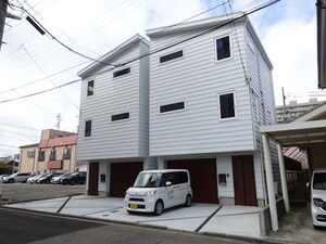 川端ベース