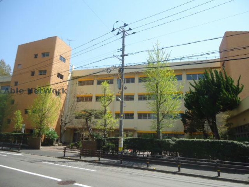 新潟市立白山小学校(小学校)まで721m BUENA川端町４丁目弐番館