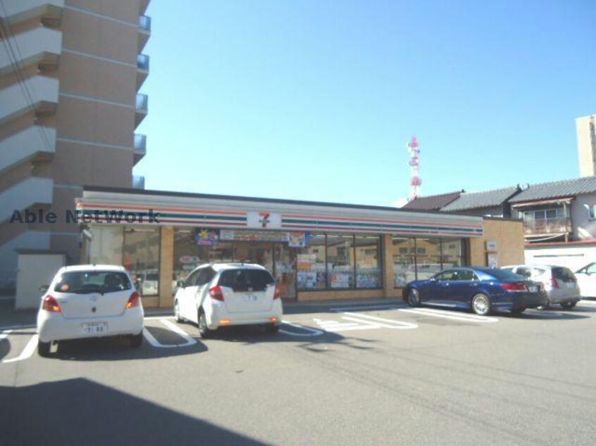 セブンイレブン新潟上大川前通4番町店(コンビニ)まで280m （仮）D-ROOM川端町