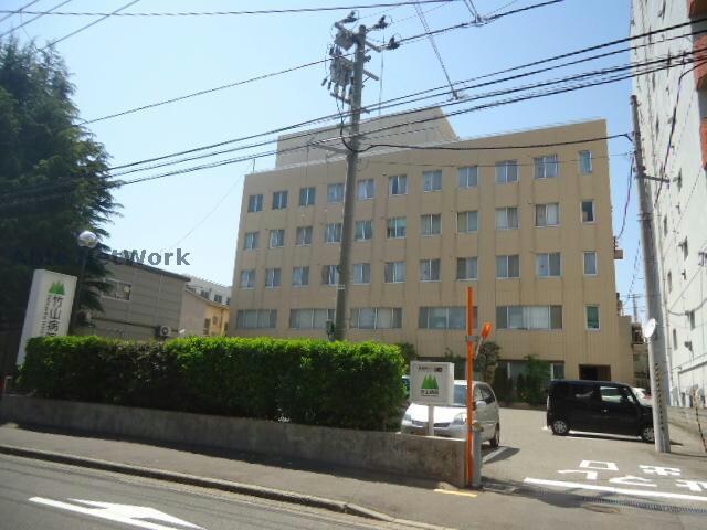 竹山病院(病院)まで626m （仮）D-ROOM川端町