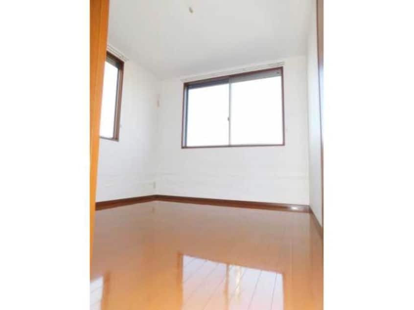  サンヒルズ下田Ａ・Ｂ