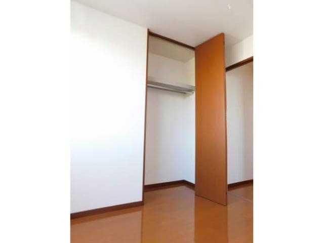  サンヒルズ下田Ａ・Ｂ