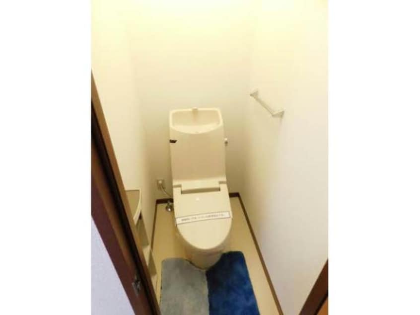  サンヒルズ下田Ａ・Ｂ