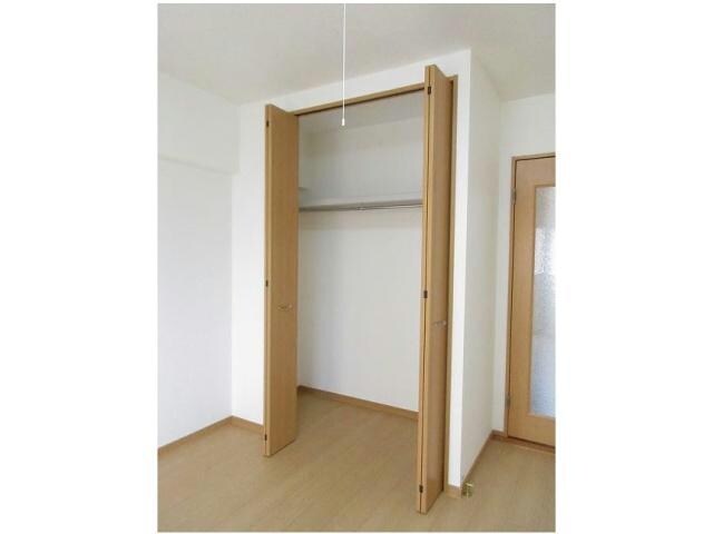  ロイヤルビーズ駅南