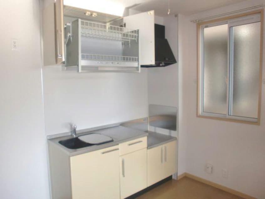 スライドタイプの収納で出し入れ楽々♪ ロイヤルコート・ニシムラ