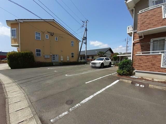  ベルプロムナードＢ