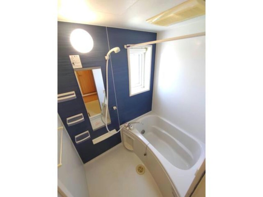  ベルプロムナードＢ