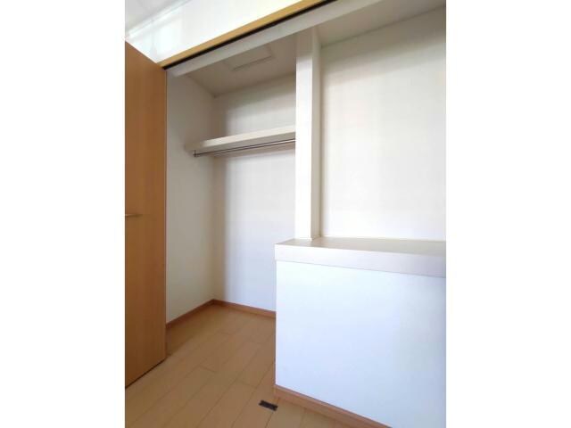  ベルプロムナードＢ