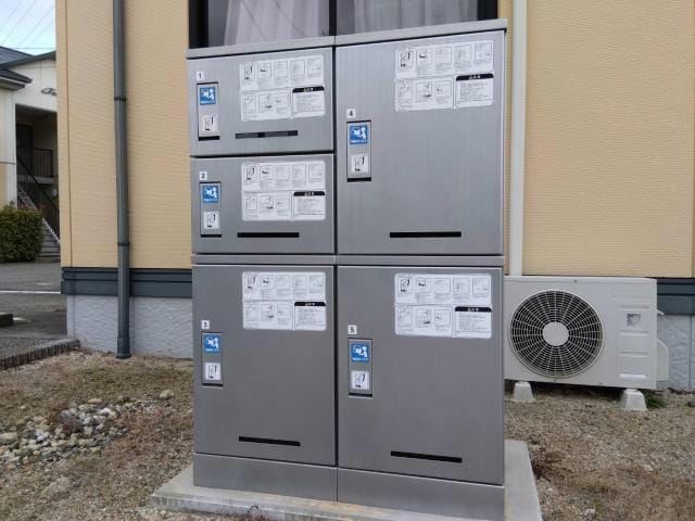 宅配ボックス リーブル21