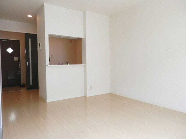 家具を選ばない明るい色調のフローリングです シャーメゾンＤＯＮ3