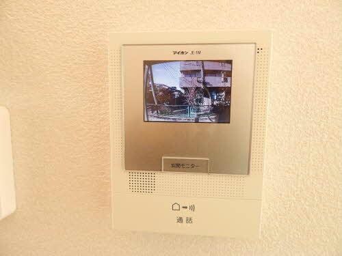 来訪者を確認できるＴＶモニターホン付きです シャーメゾンＤＯＮ3