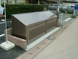 ゴミ捨て場