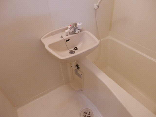  ハイツケンシー本庄Ⅱ