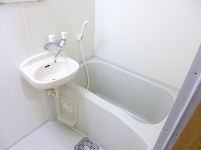  ミレニアムハウス