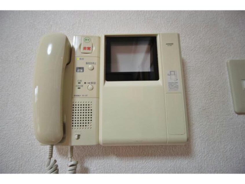  ファミール天神