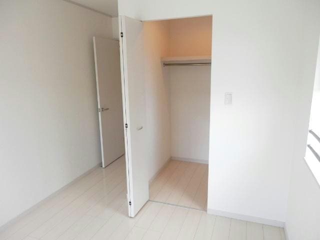  ウィステリア菜花