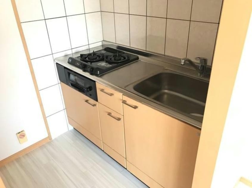  エクセルハイムあしかり