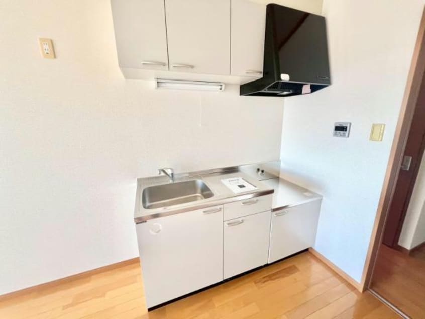 別部屋参照 ひまわりマンション