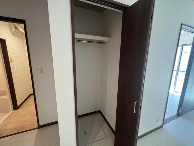 別部屋参照 クリントブロンⅠ