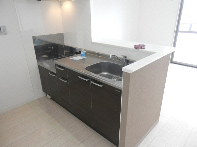  エグゼクティブ　イーストタワー