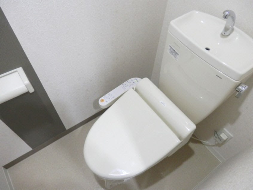  エグゼクティブ　イーストタワー