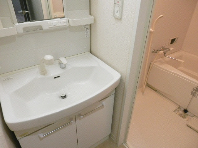  エグゼクティブ　イーストタワー