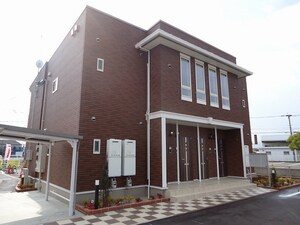 セントポーンズ小城Ｄ