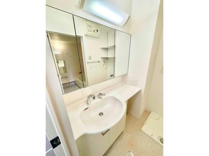  サンド・エルヴィータ　Ｂ棟