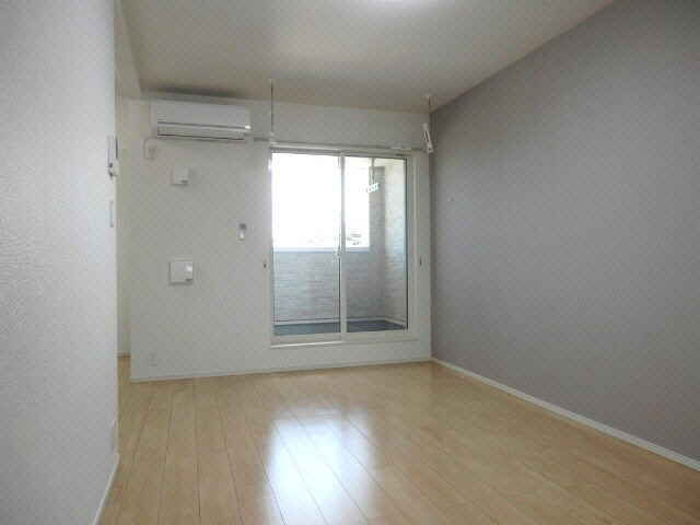  スモールウッズタウンＴＯＭＯⅢ