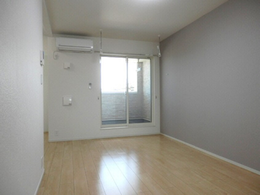  スモールウッズタウンＴＯＭＯⅢ