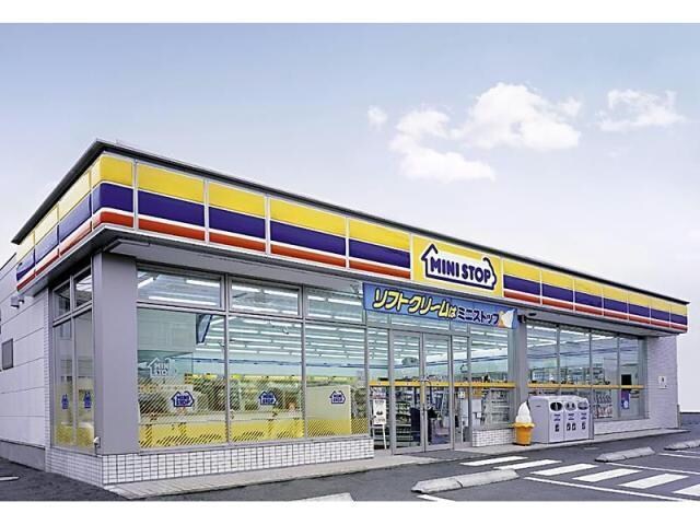 ミニストップ佐賀大財2丁目店(コンビニ)まで190m エーデルワイス