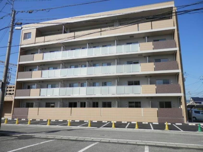  プルミエマンション