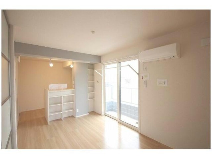  ファミールＳＨＯＷⅡ　B