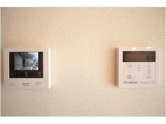  ファミールＳＨＯＷⅡ　B